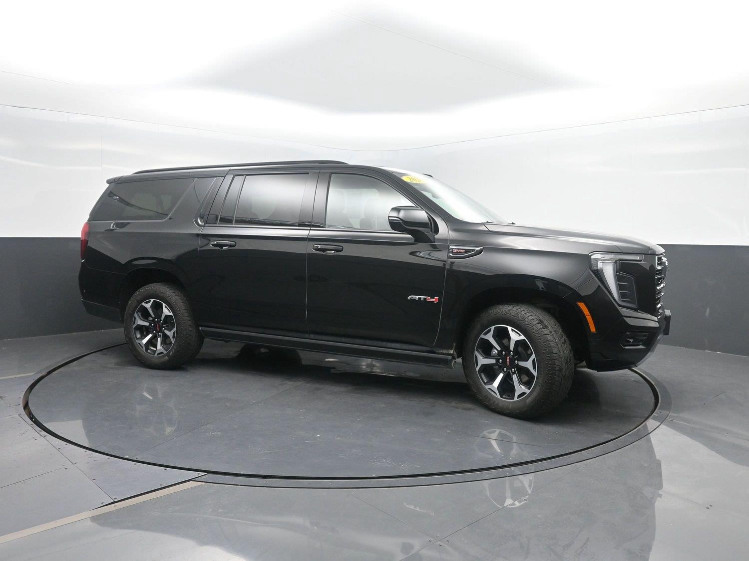 Used 2026 Onyx Black GMC AT4 image 4
