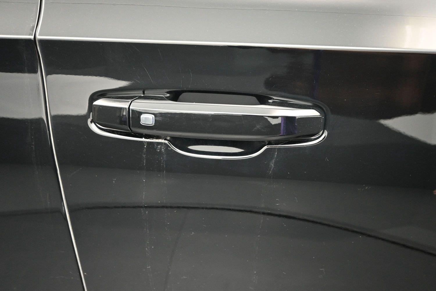 Used 2026 Onyx Black GMC AT4 image 10