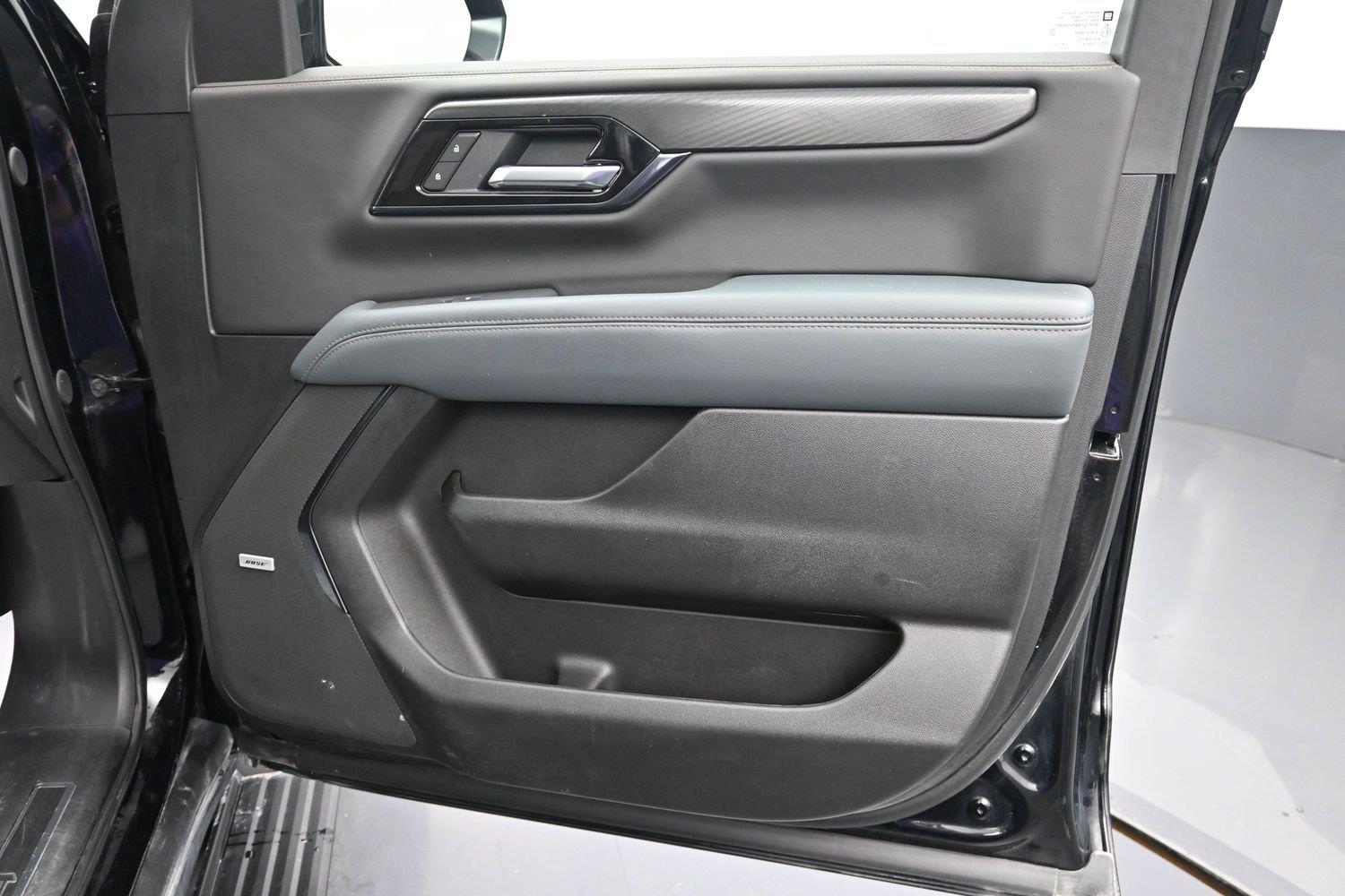 Used 2026 Onyx Black GMC AT4 image 11