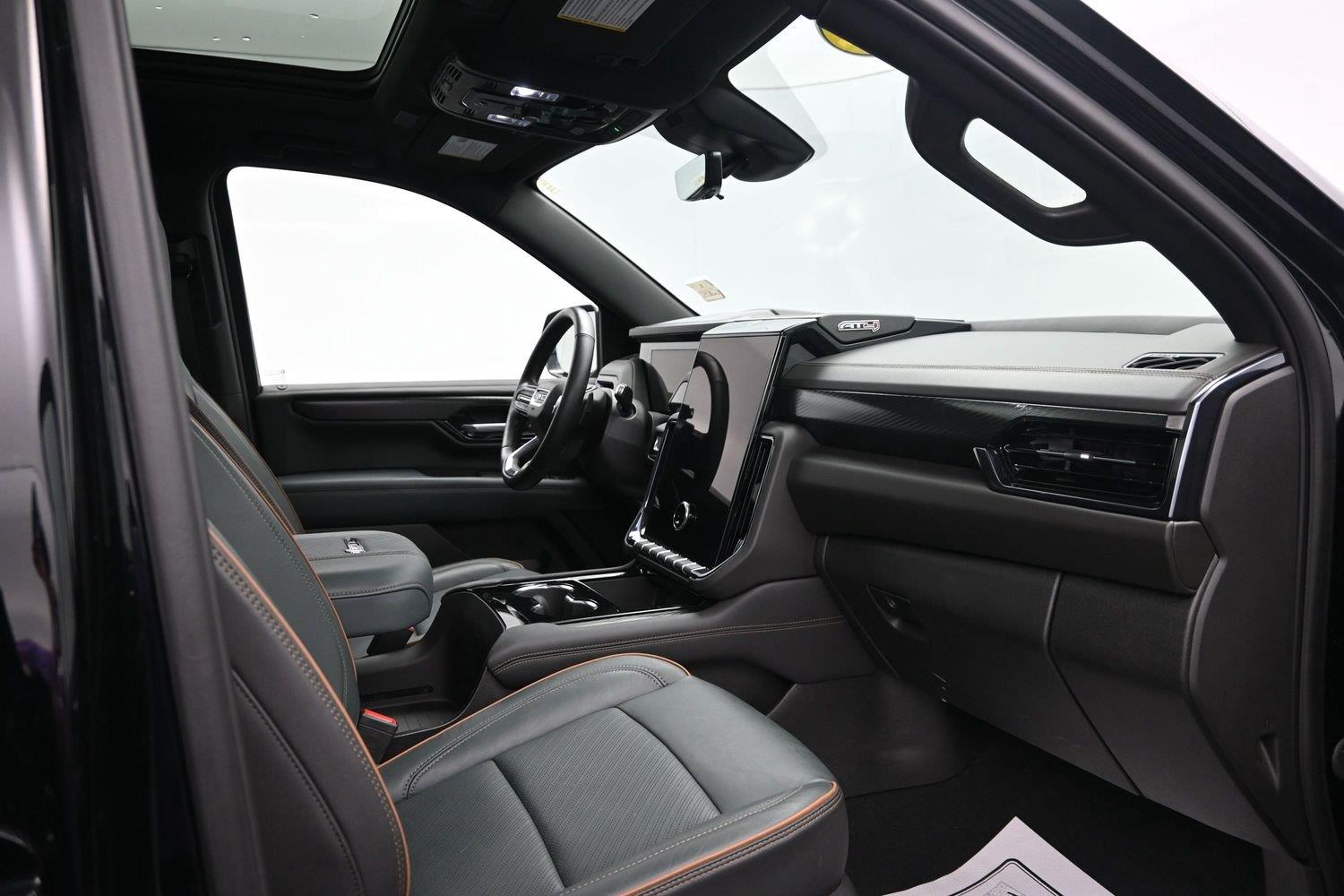 Used 2026 Onyx Black GMC AT4 image 15