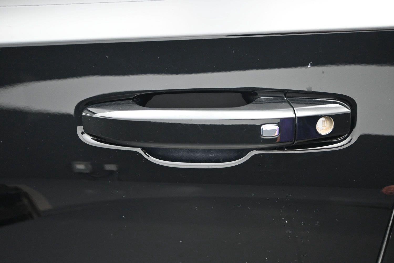 Used 2026 Onyx Black GMC AT4 image 24