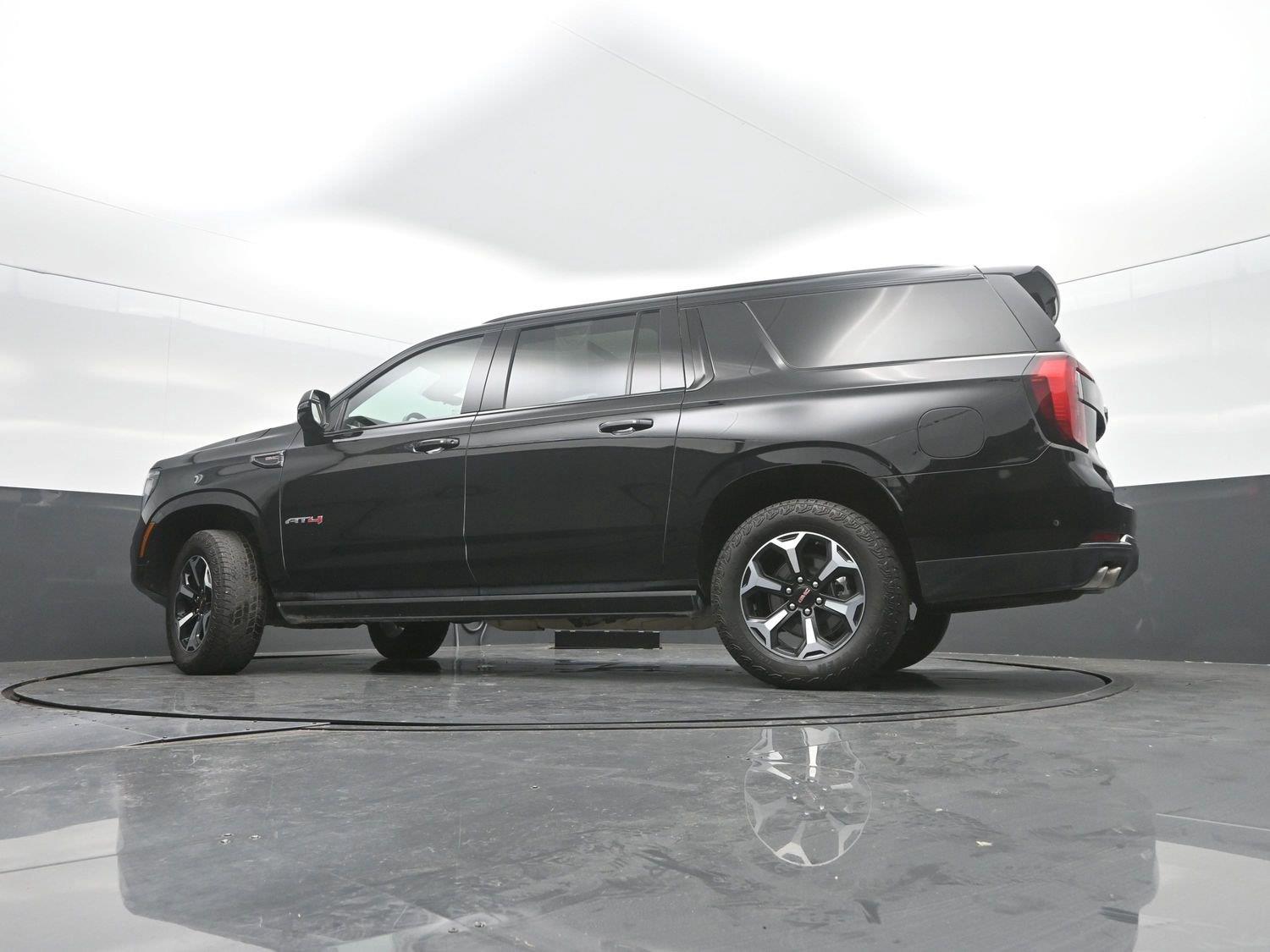 Used 2026 Onyx Black GMC AT4 image 42