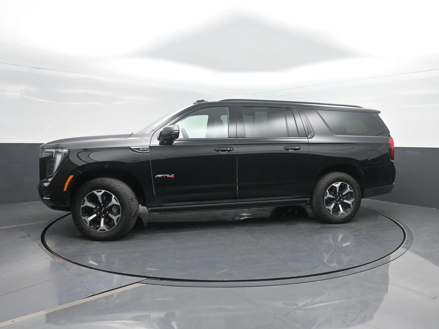 Used 2026 Onyx Black GMC AT4 image 2