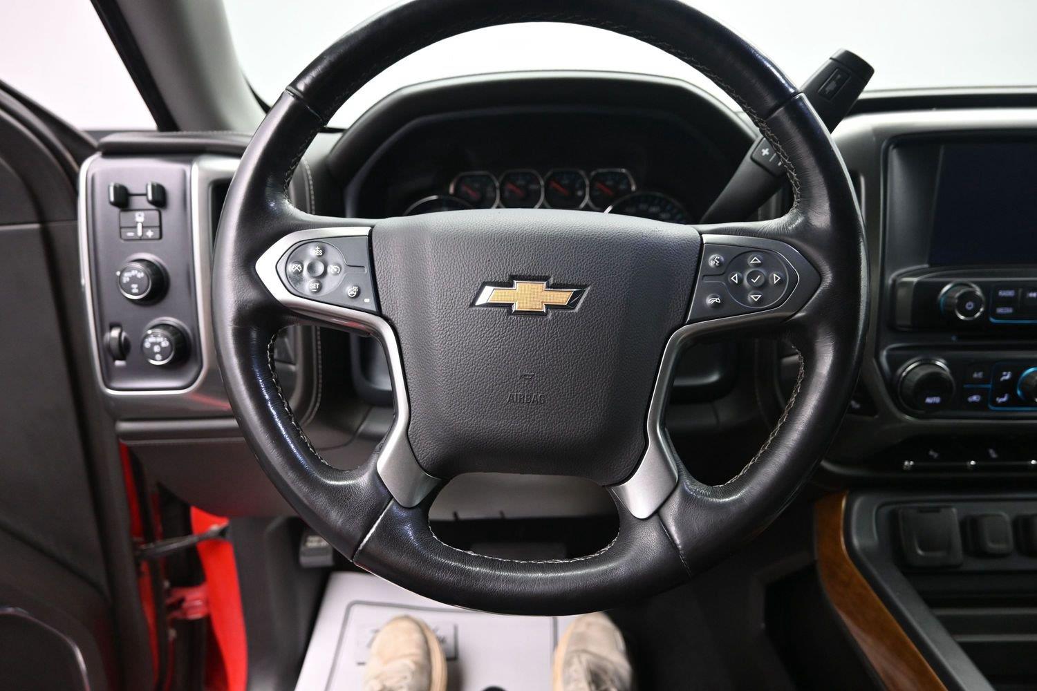 Used 2018 Red Hot Chevrolet LTZ image 28