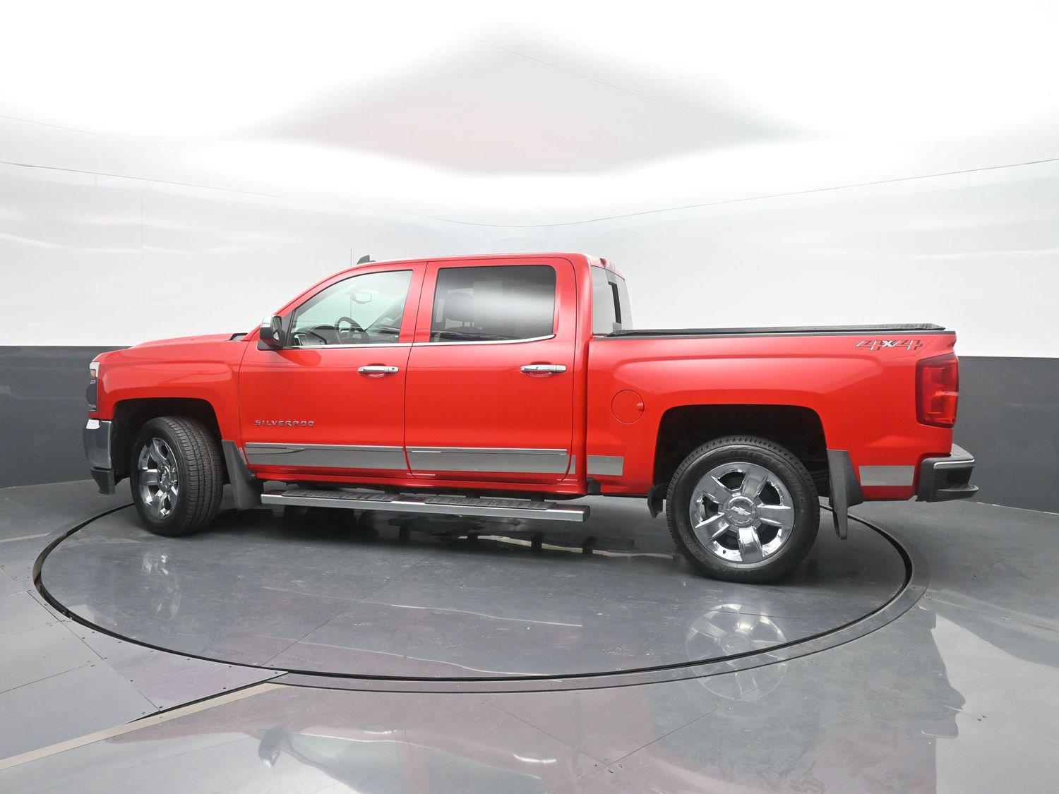 Used 2018 Red Hot Chevrolet LTZ image 46