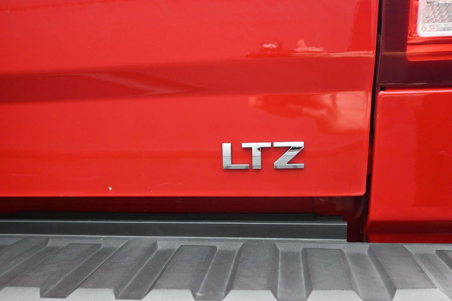 Used 2018 Red Hot Chevrolet LTZ image 18