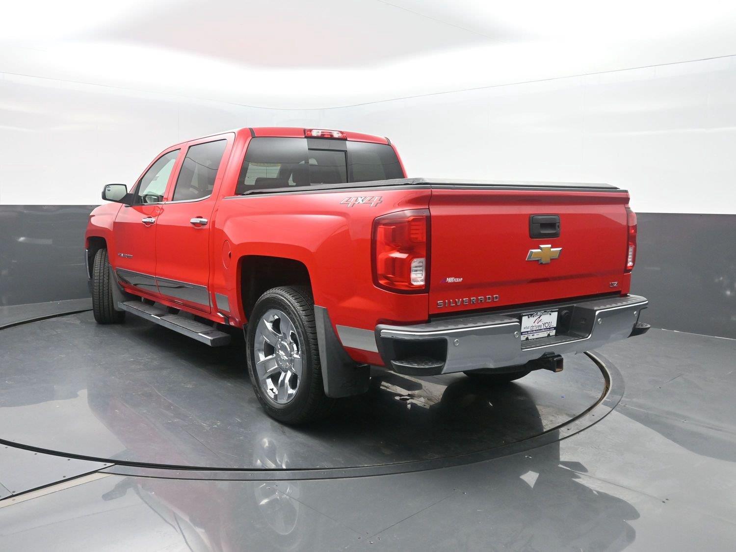 Used 2018 Red Hot Chevrolet LTZ image 49