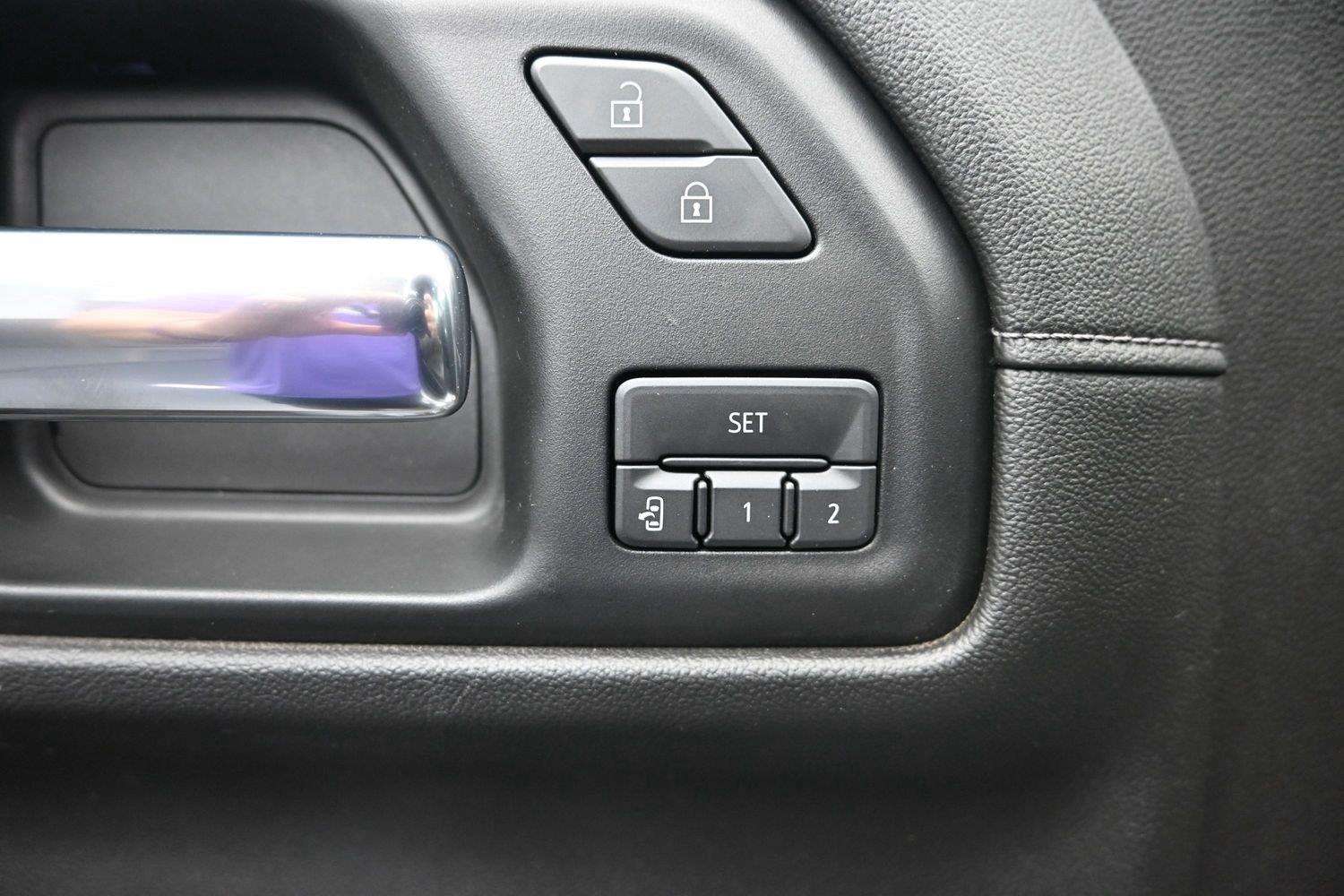 Used 2020 Quicksilver Metallic GMC SLT image 21