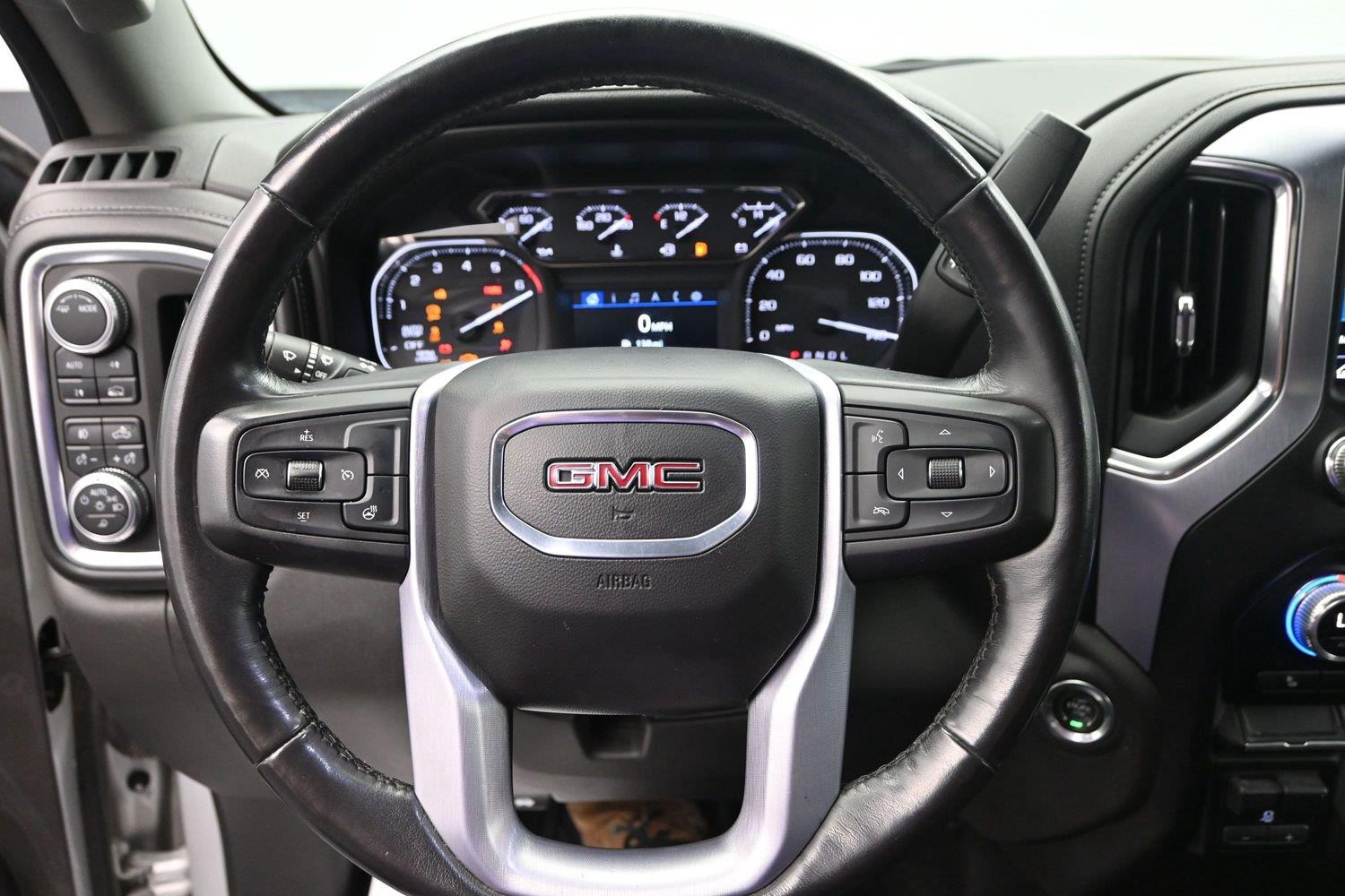 Used 2020 Quicksilver Metallic GMC SLT image 25