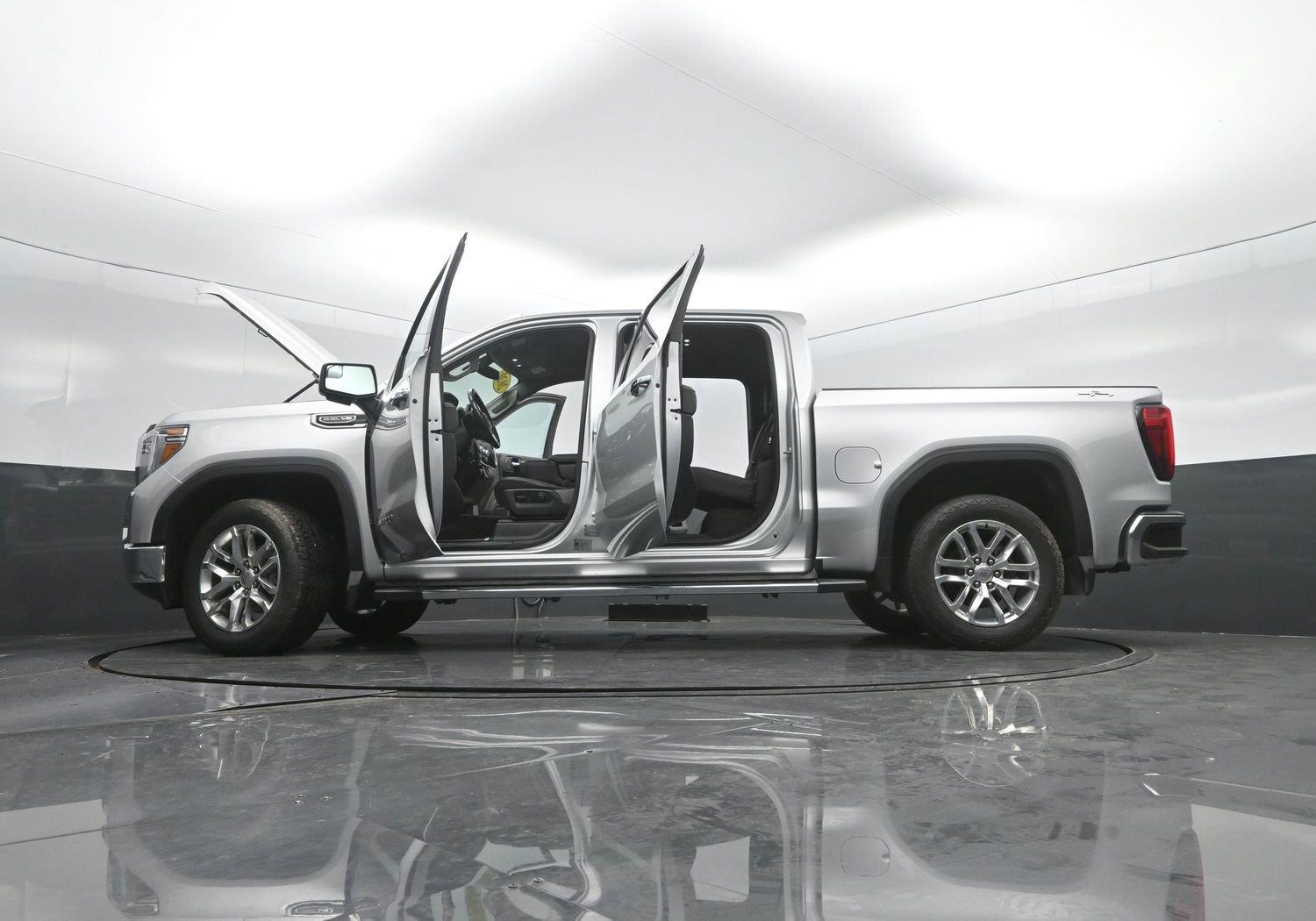 Used 2020 Quicksilver Metallic GMC SLT image 52