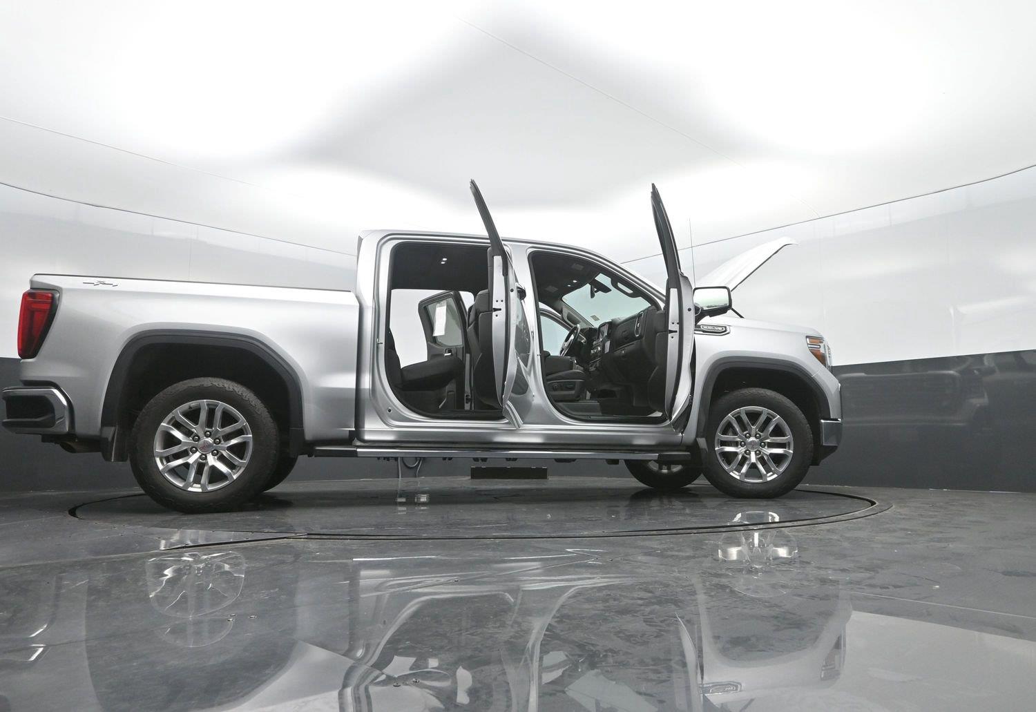 Used 2020 Quicksilver Metallic GMC SLT image 53