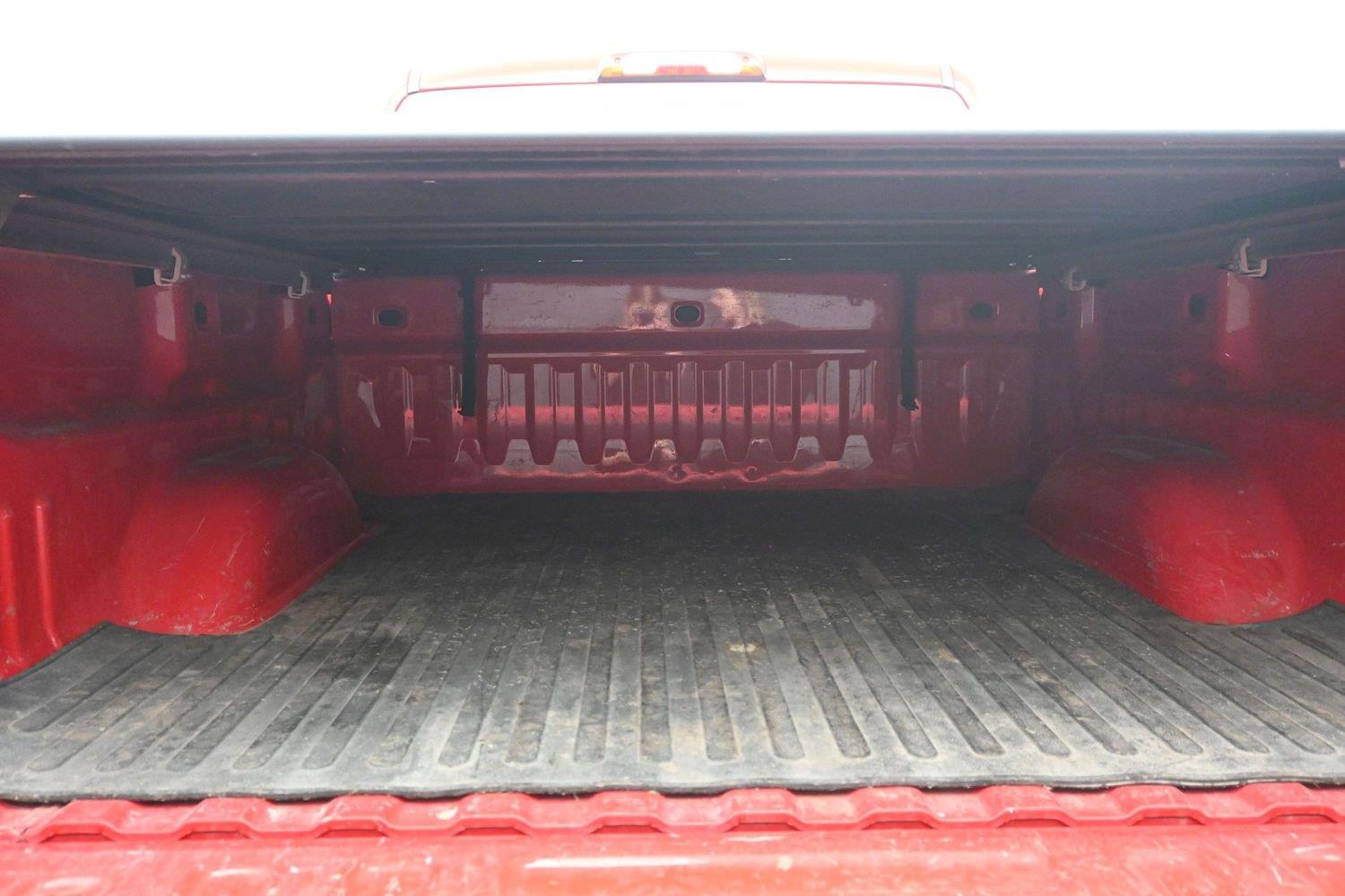 Used 2018 Red Hot Chevrolet LTZ image 20