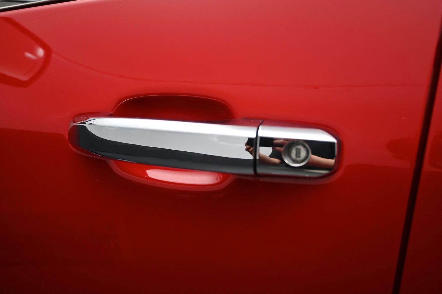 Used 2018 Red Hot Chevrolet LTZ image 22