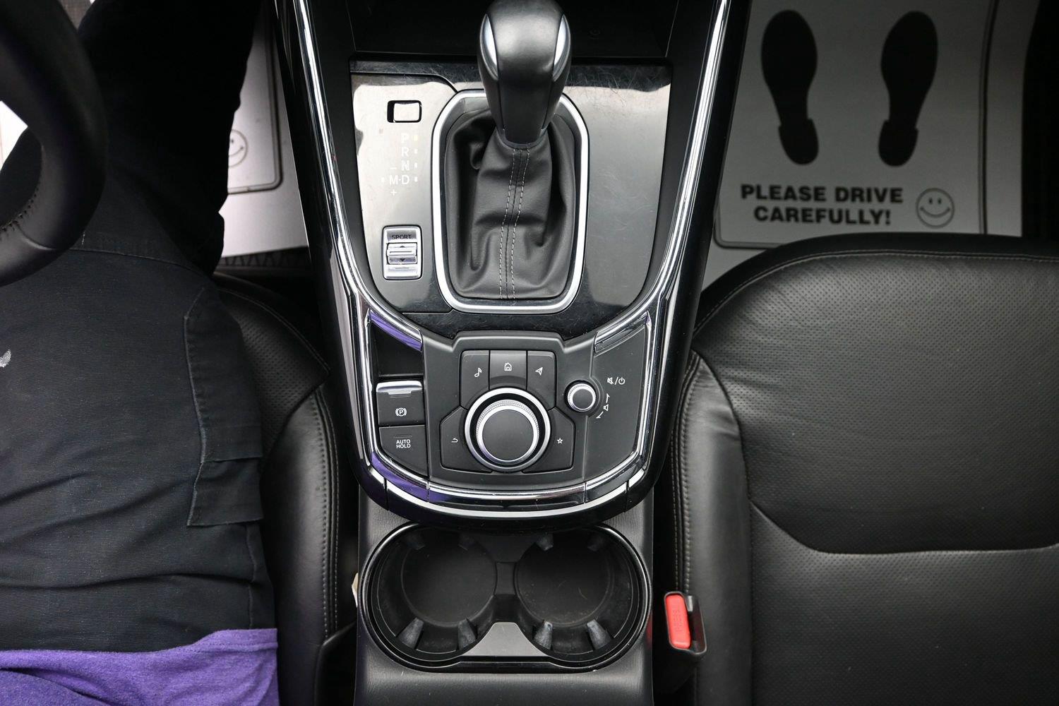Used 2023 Snowflake White Pearl Mica Mazda Touring image 30