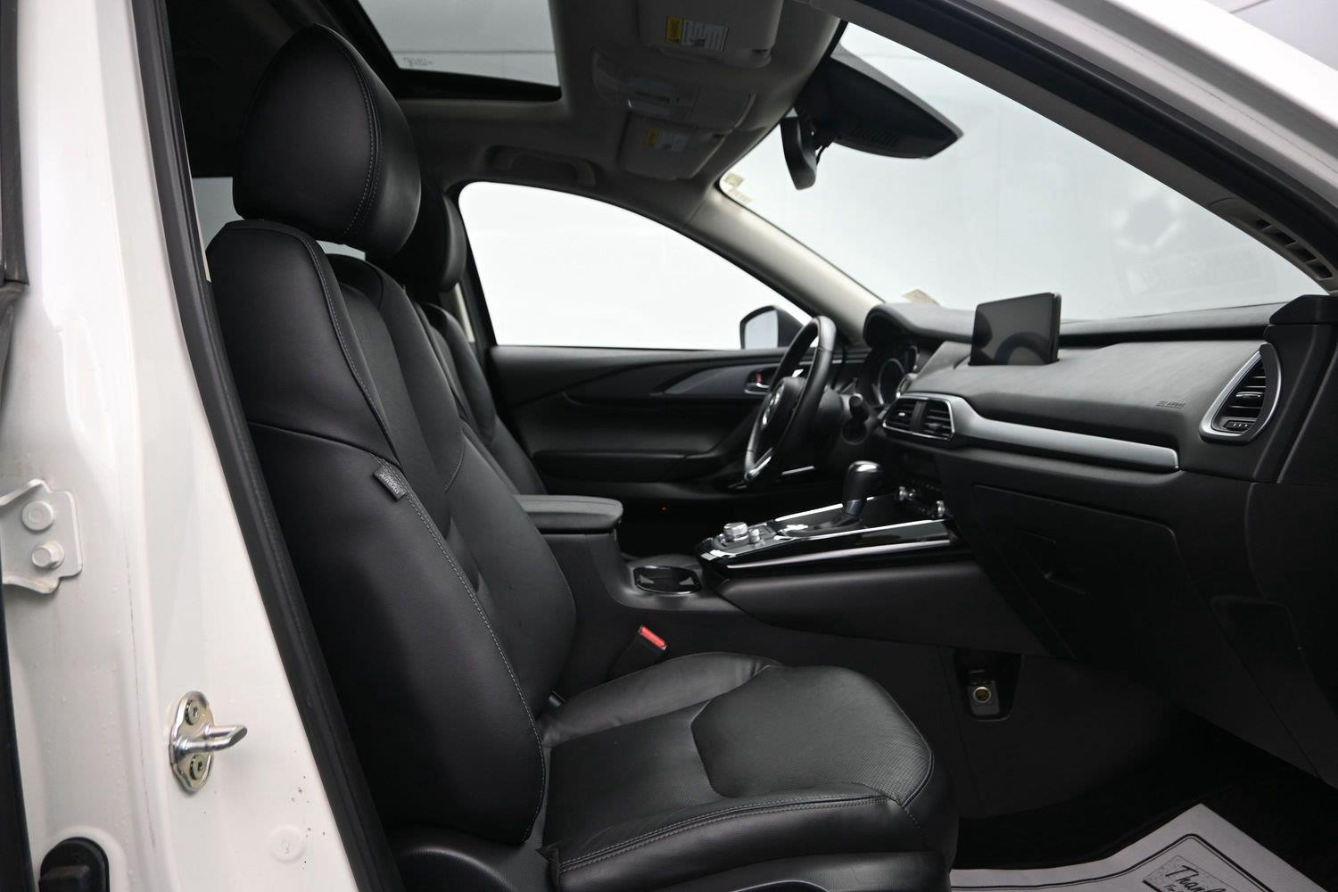 Used 2023 Snowflake White Pearl Mica Mazda Touring image 9