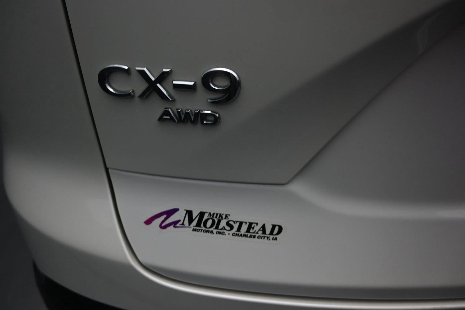 Used 2023 Snowflake White Pearl Mica Mazda Touring image 16