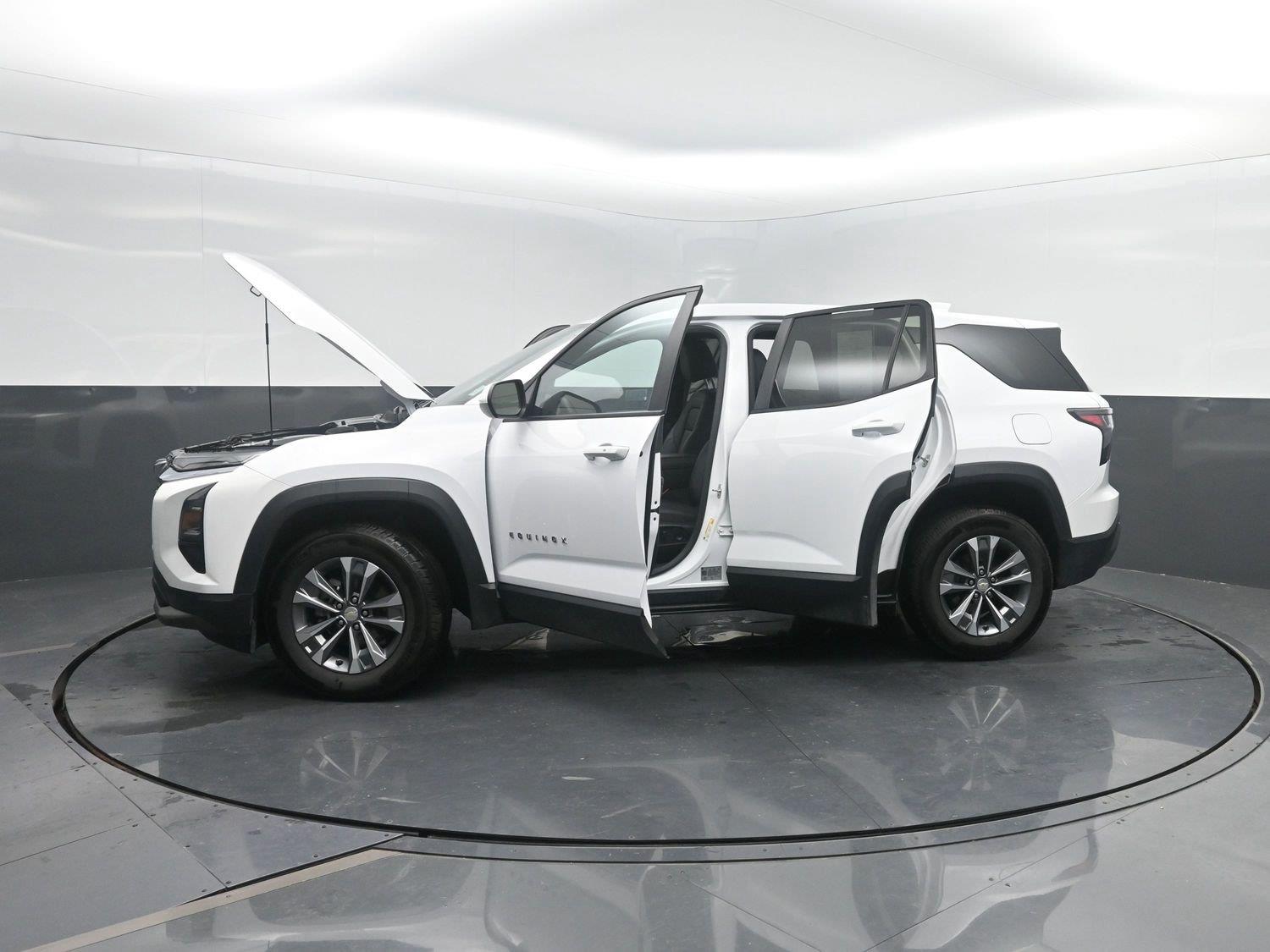 Used 2026 Summit White Chevrolet AWD LT image 46