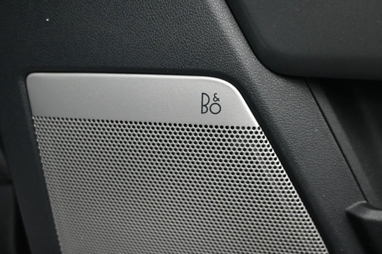 Used 2022 Carbonized Gray Ford LARIAT image 10