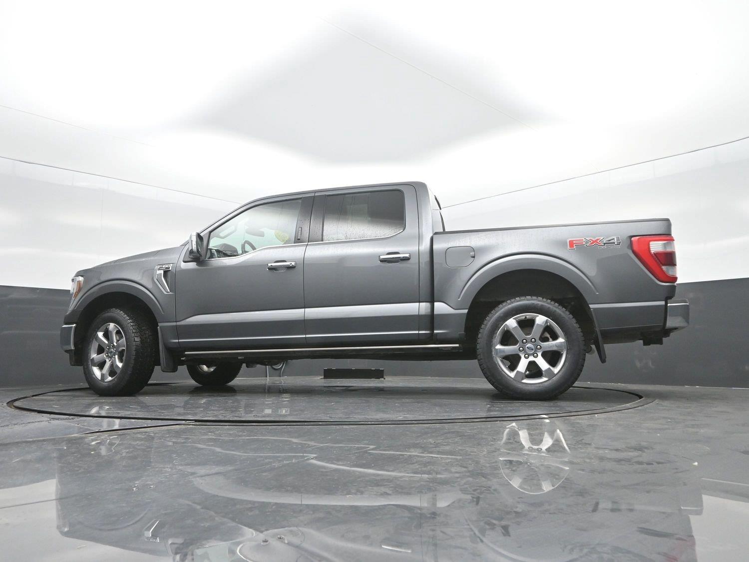 Used 2022 Carbonized Gray Ford LARIAT image 39