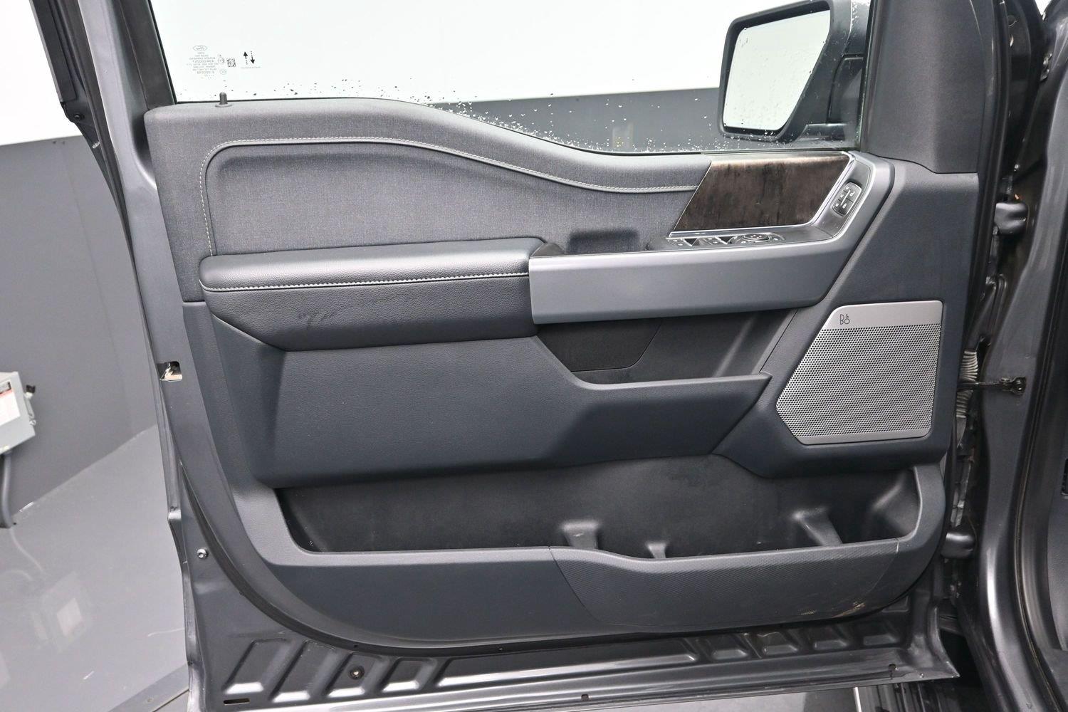 Used 2022 Carbonized Gray Ford LARIAT image 23