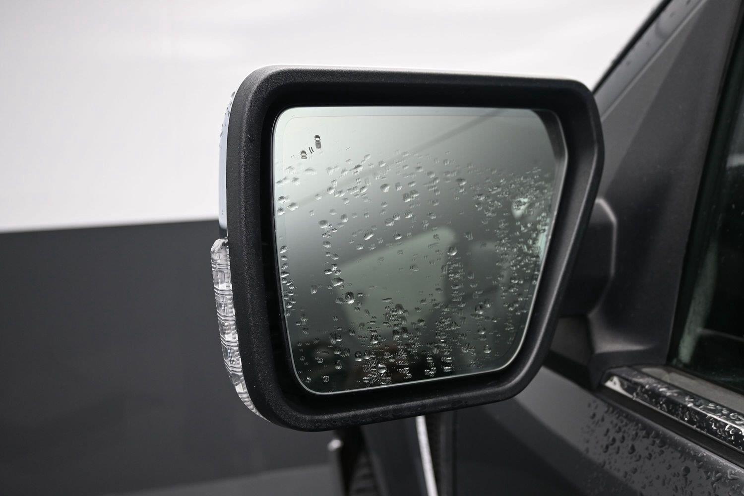 Used 2022 Carbonized Gray Ford LARIAT image 22