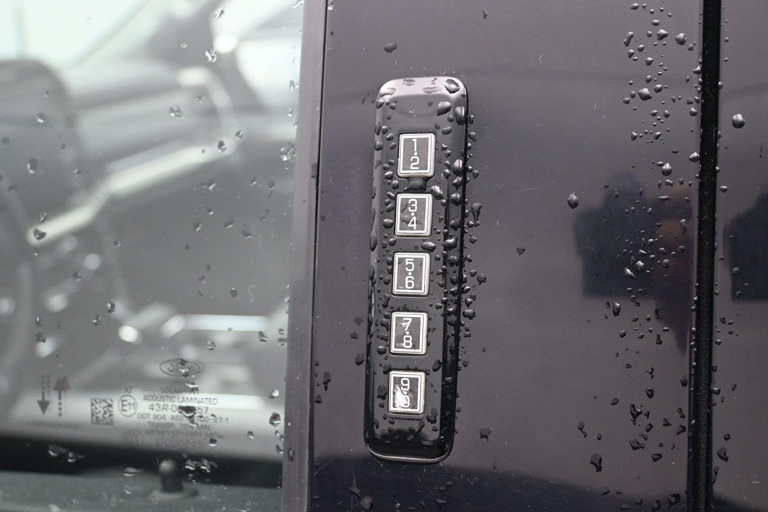 Used 2022 Carbonized Gray Ford LARIAT image 20