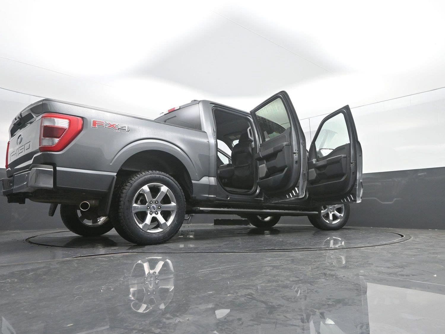 Used 2022 Carbonized Gray Ford LARIAT image 55