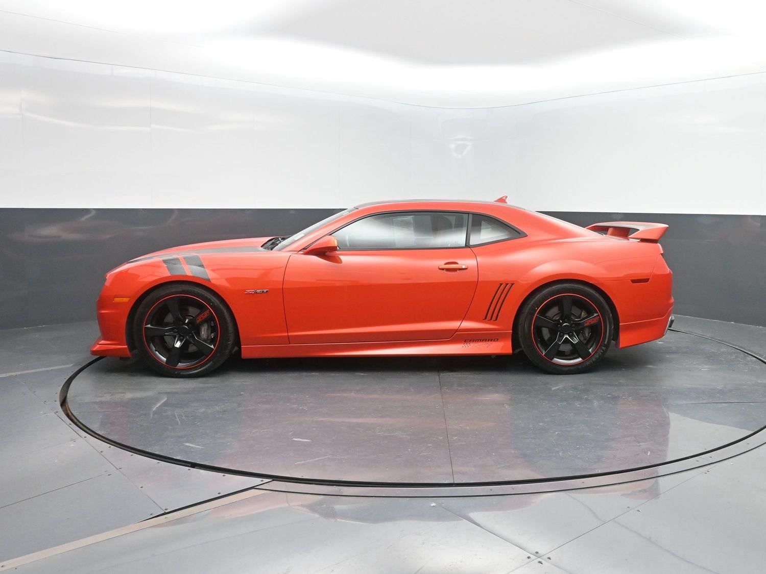  2012 Chevrolet Camaro 2SS Coupe RWD   