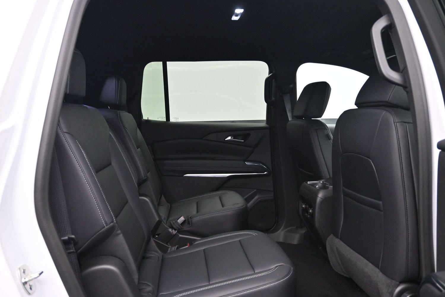 2027 Chevrolet Traverse LT - Photo 11