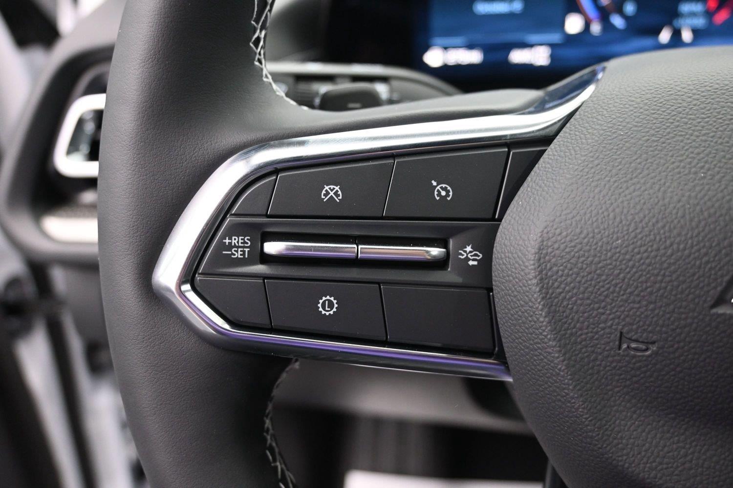 2027 Chevrolet Traverse LT - Photo 23