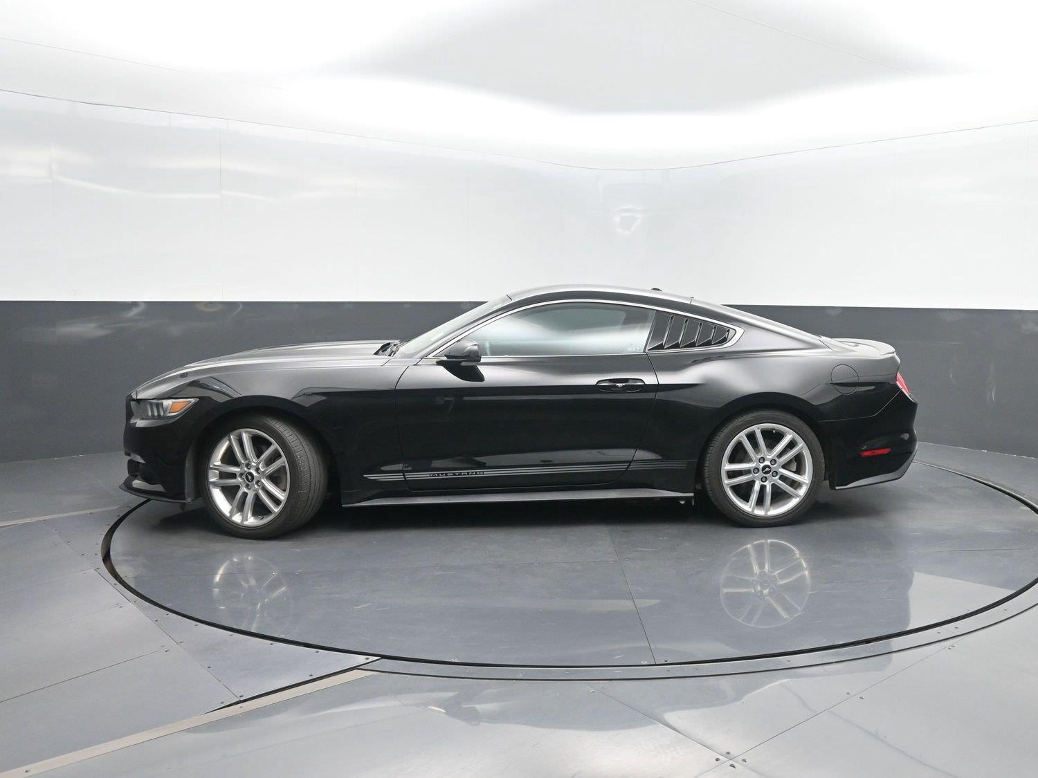 Shadow Black 2017 Ford Mustang Coupe Rear-Wheel Drive 6-Speed Automatic