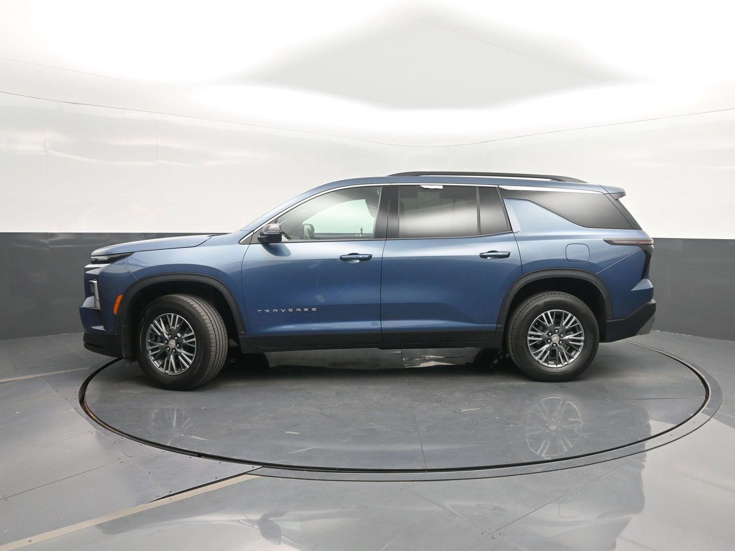 2025 Chevrolet Traverse LT AWD