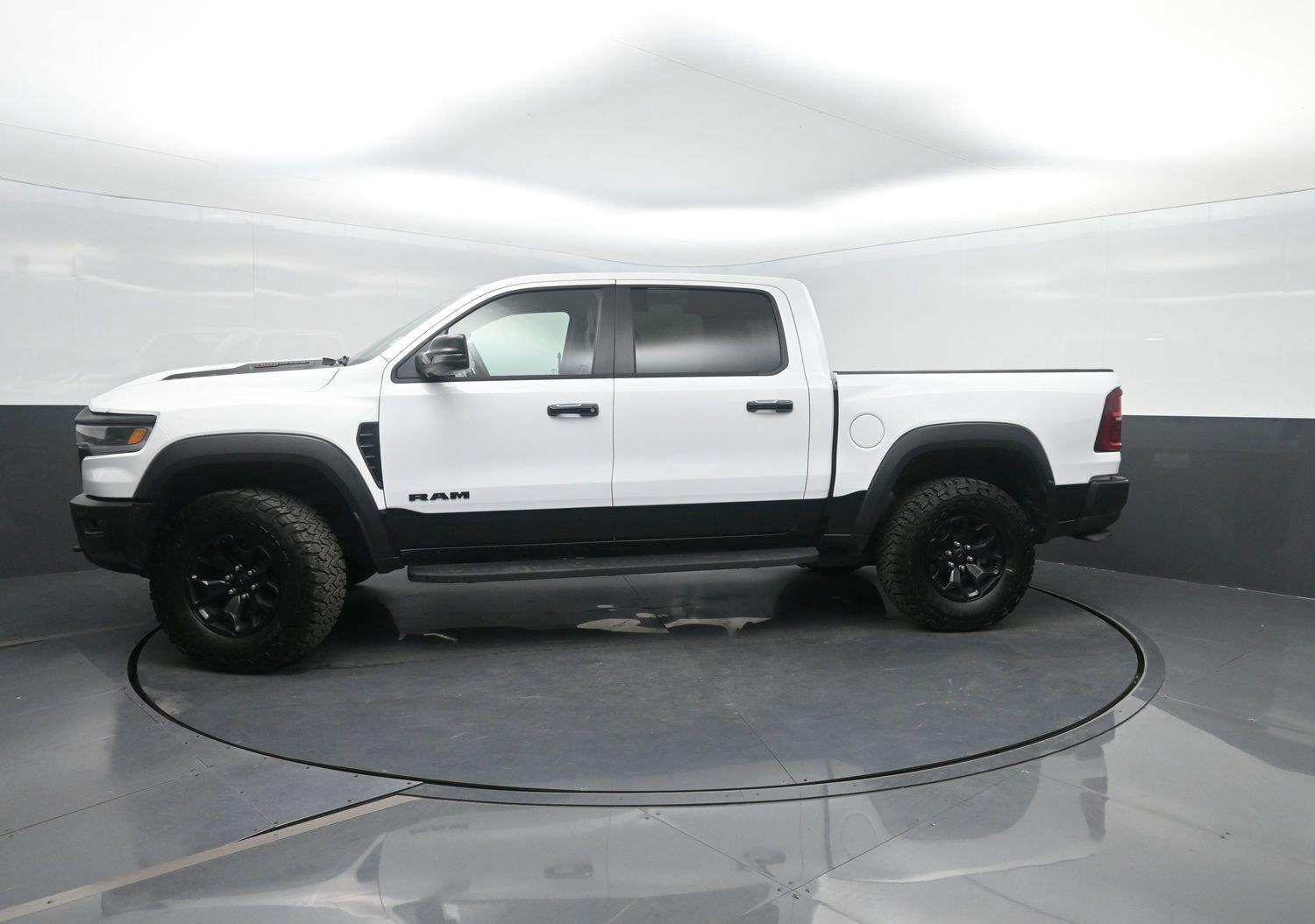 2025 RAM 1500 RHO Crew Cab AWD