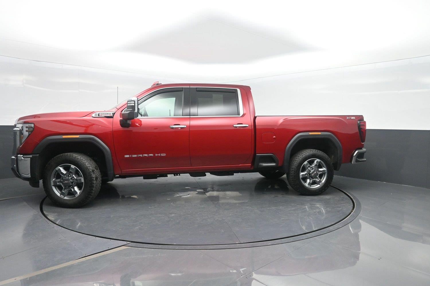 2026 GMC Sierra 2500HD SLT Crew Cab 4WD