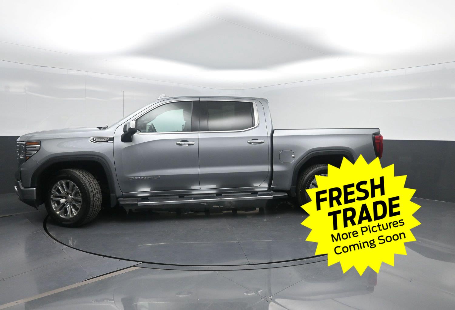 2023 GMC Sierra 1500 Denali Crew Cab 4WD