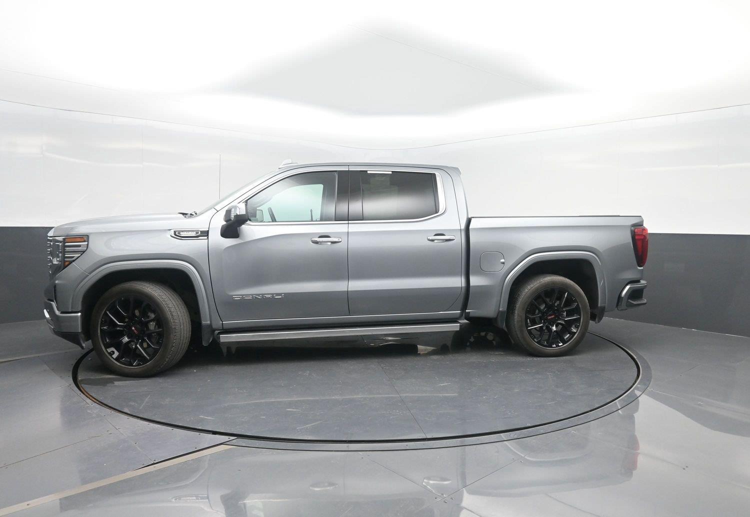 2025 GMC Sierra 1500 Denali Crew Cab 4WD