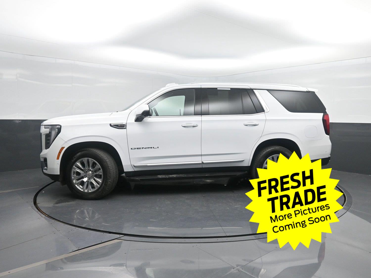 Summit White 2025 GMC Yukon SUV / Crossover Four-Wheel Drive Automatic