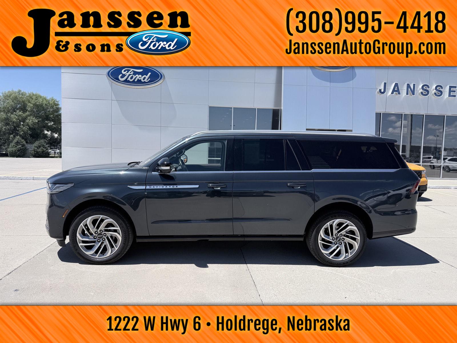 PACIFIC BLUE METALLIC 2025 Lincoln Navigator SUV / Crossover Four-Wheel Drive Automatic