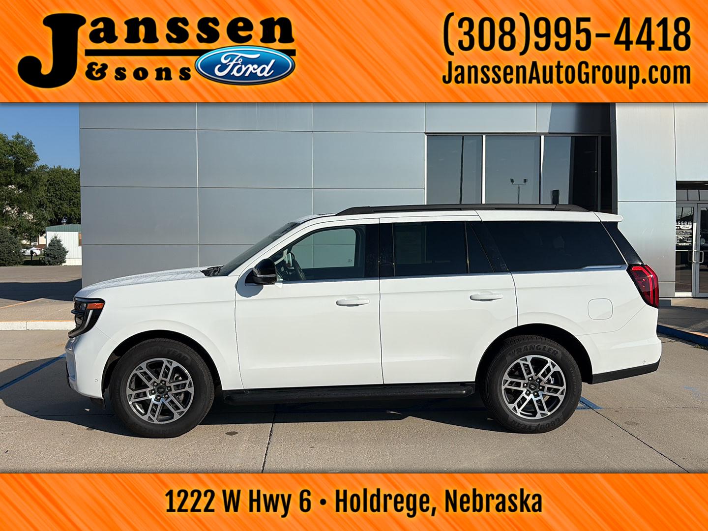 White 2025 Ford Expedition SUV / Crossover Four-Wheel Drive Automatic
