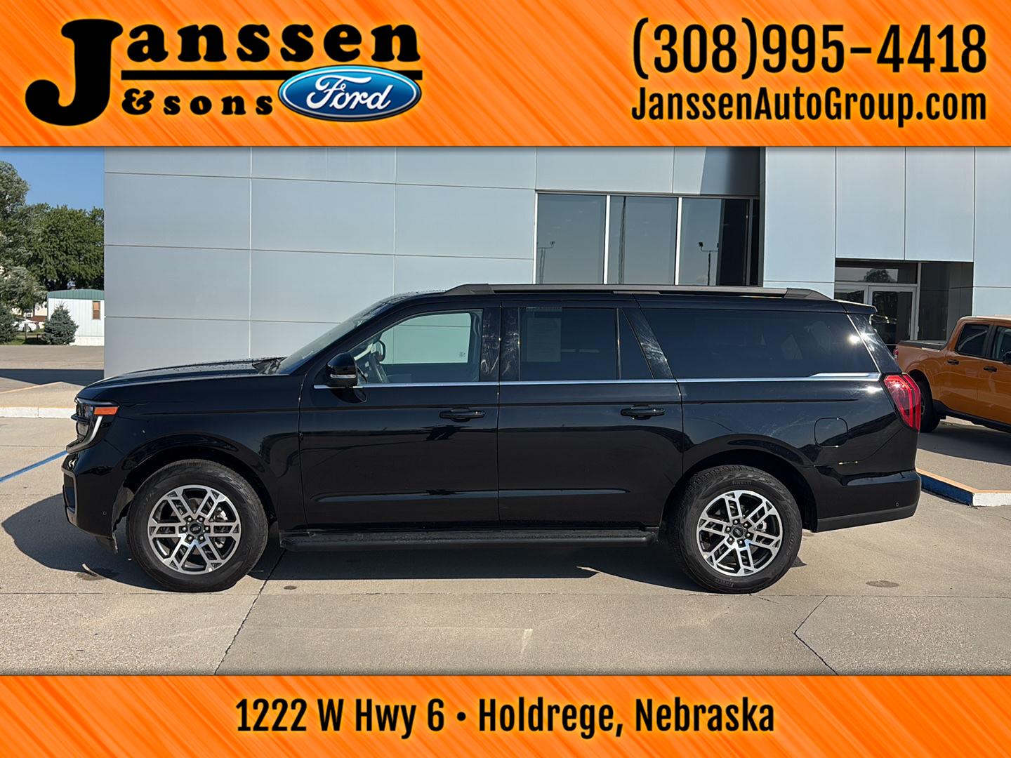 CRYSTAL BLACK PEARL 2025 Ford Expedition SUV / Crossover Four-Wheel Drive Automatic