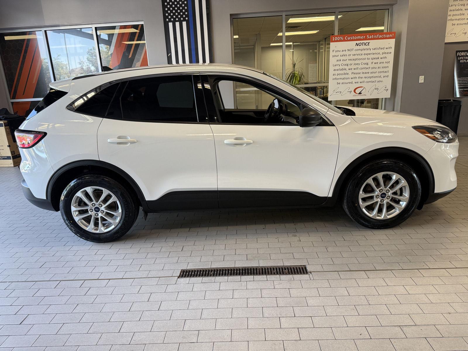 2022 Ford Escape SE