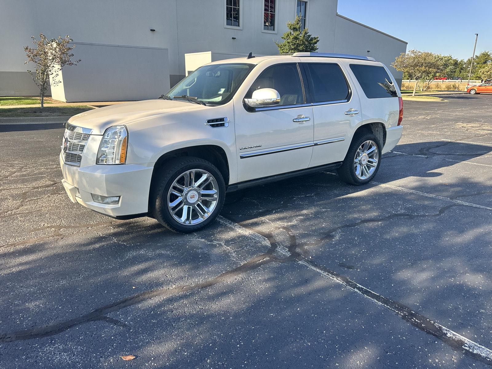 2013 Cadillac Escalade Platinum