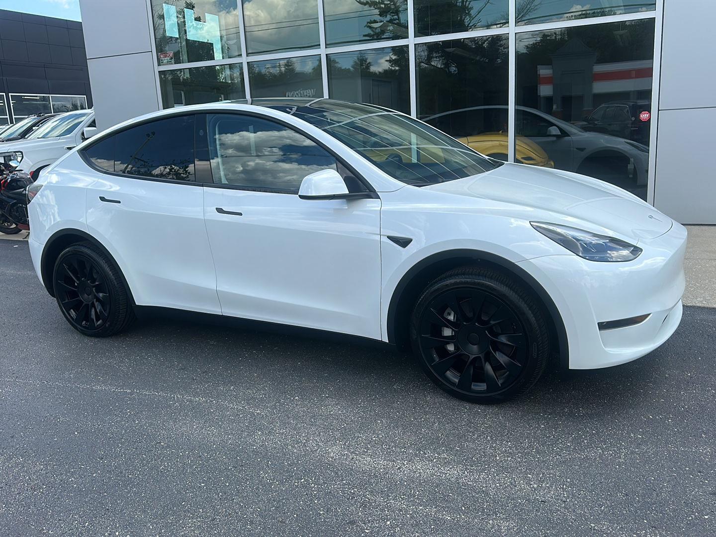 2024 Tesla Model Y Long Range
