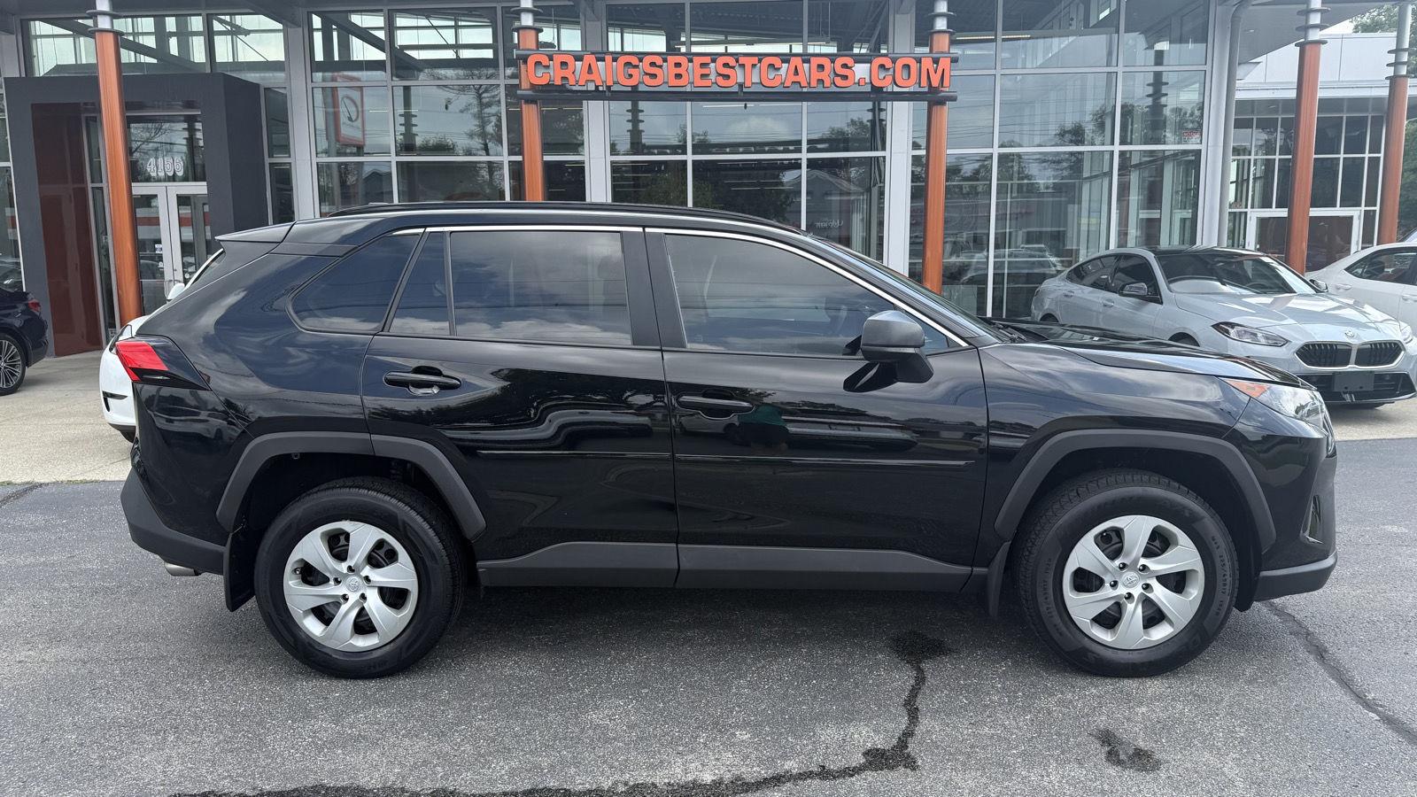 2019 Toyota RAV4 LE