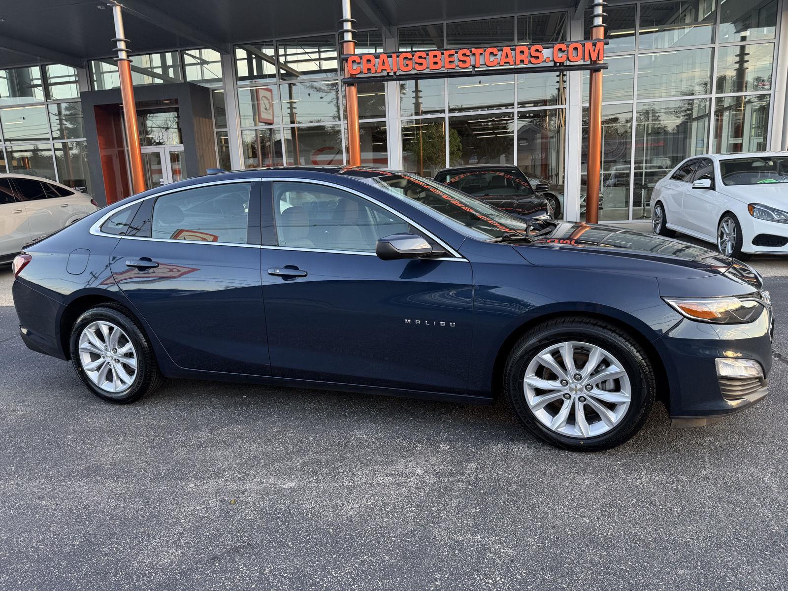 2022 Chevrolet Malibu LT (1LT)