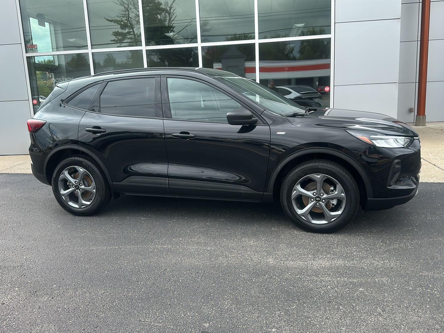 2025 Ford Escape ST Line