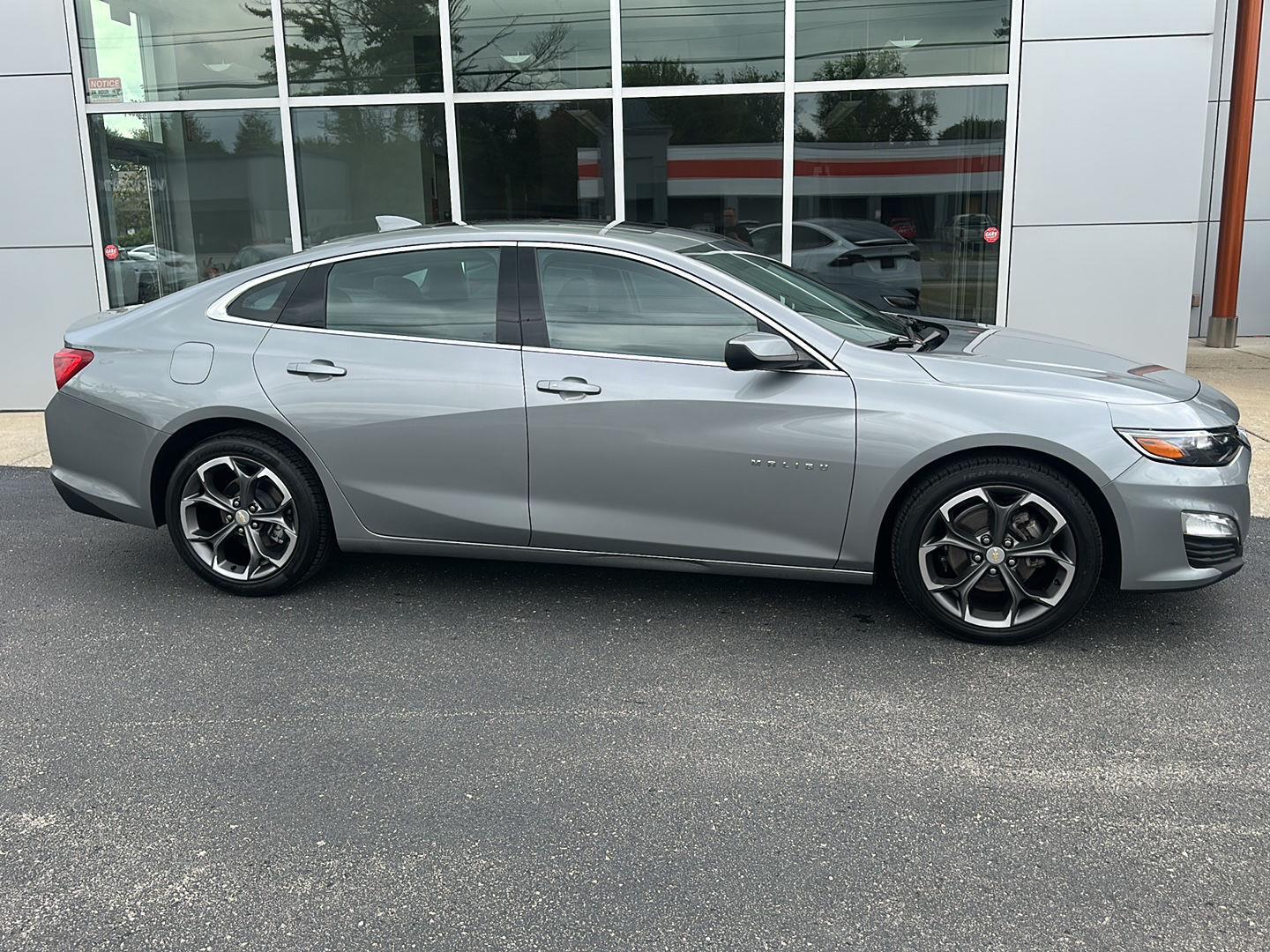 2023 Chevrolet Malibu LT (1LT)