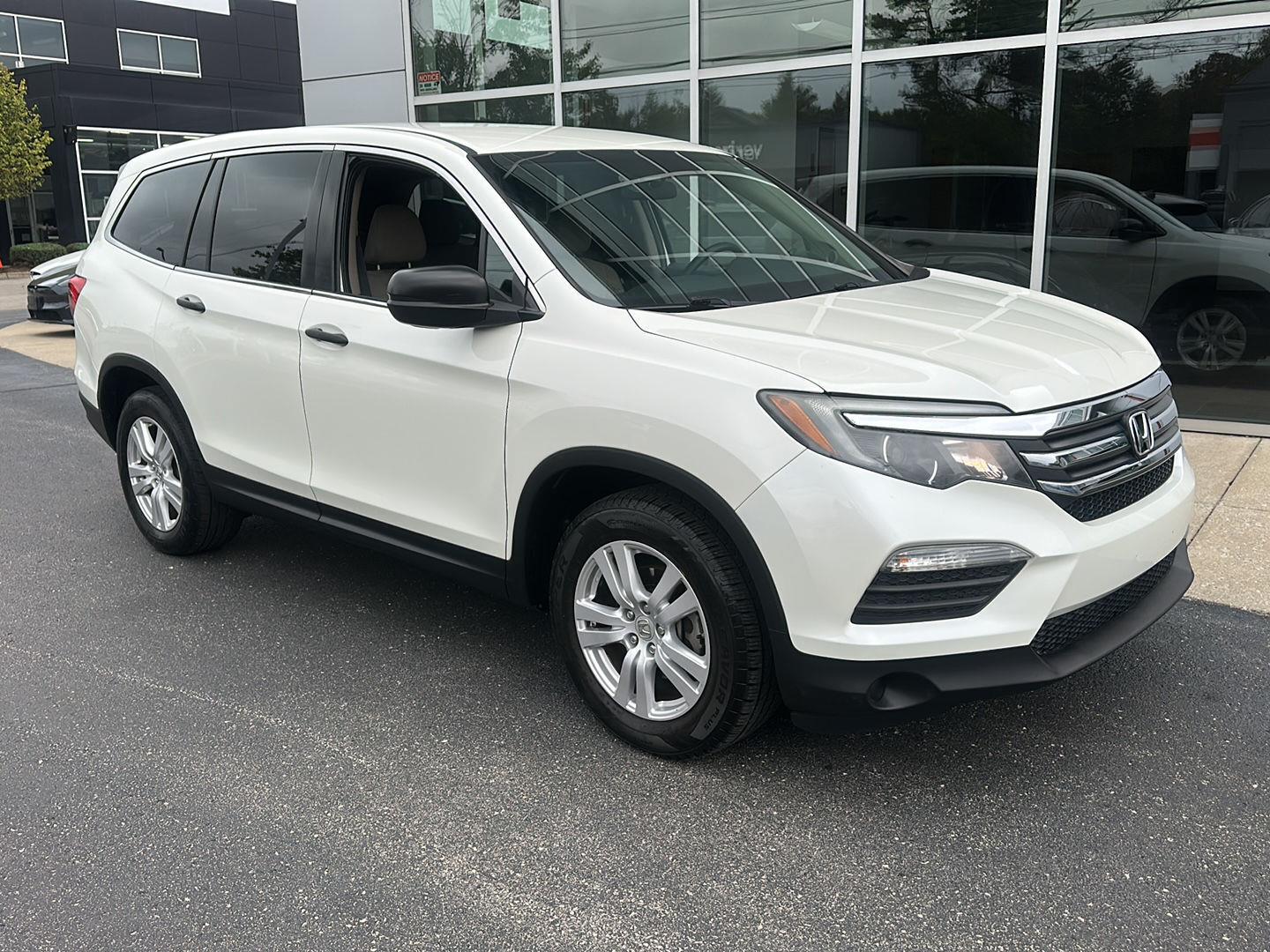 2016 Honda Pilot LX