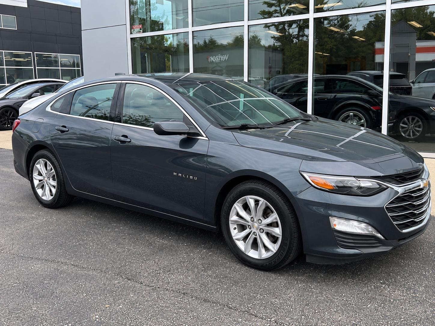 2021 Chevrolet Malibu LT (1LT)
