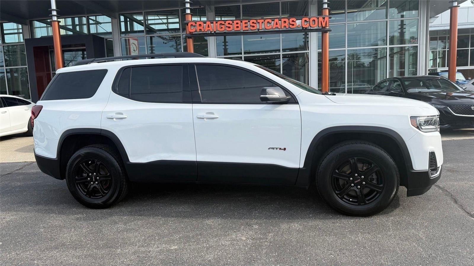 2023 GMC Acadia AT4